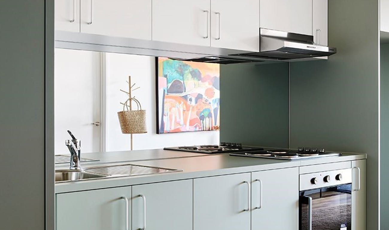 Image: Accommodation Vacancy - Melbourne CBD-Kitchenette with modern appliances